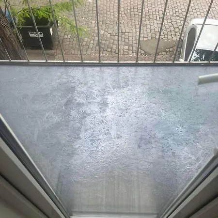 подобова оренда 2-поверхової 4-кімнатної квартири в центрі одеси *